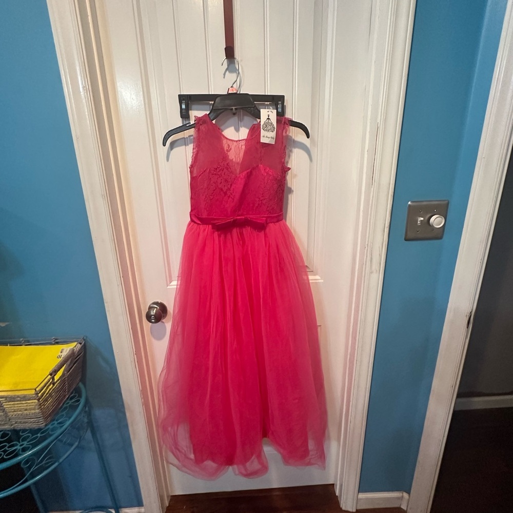 Flower girl or pageant dress size 910 little girls